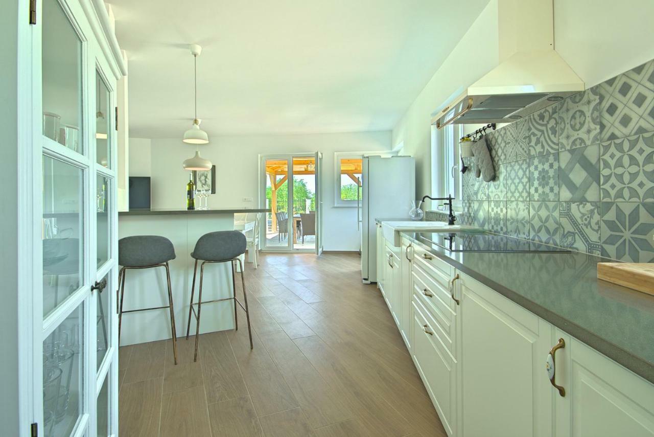 Villa Vespera Rosini Экстерьер фото